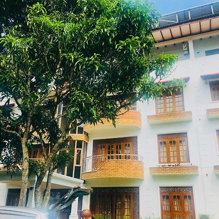 Mount House Hotel Apartment Dikwella Sur Exterior foto