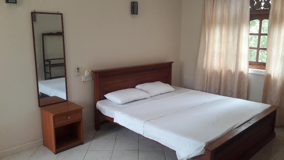 Mount House Hotel Apartment Dikwella Sur Exterior foto
