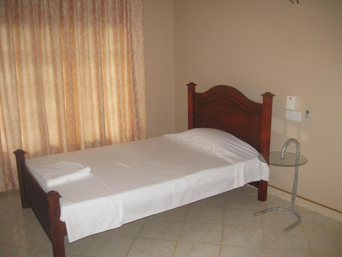 Mount House Hotel Apartment Dikwella Sur Exterior foto