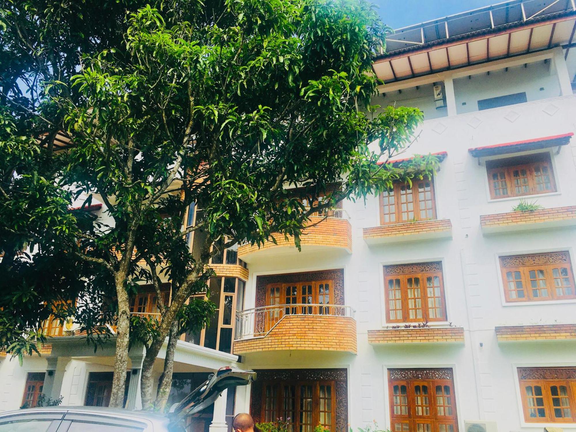 Mount House Hotel Apartment Dikwella Sur Exterior foto