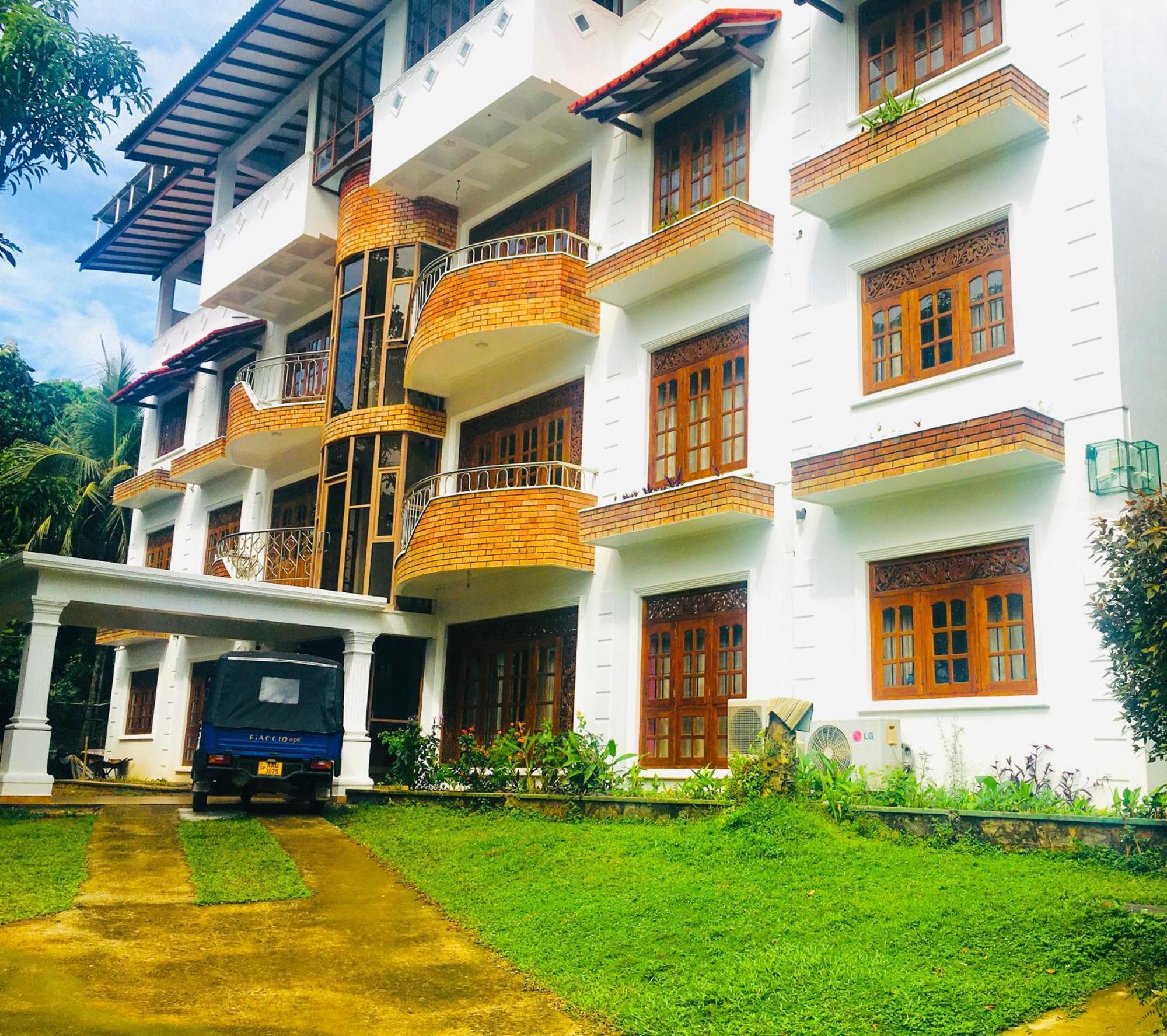 Mount House Hotel Apartment Dikwella Sur Exterior foto